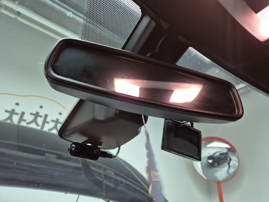 Ford Explorer - Vista 10