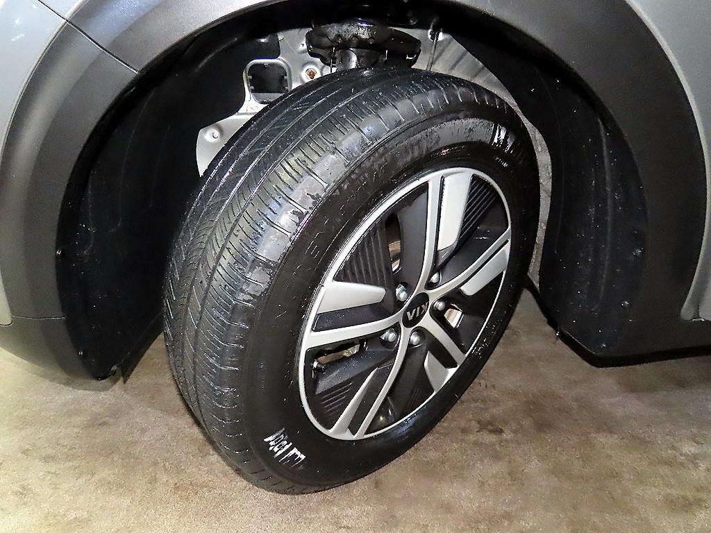 KIA Niro 2020 Gris - Importación desde Corea - HF Imports Iquique - Foto 19