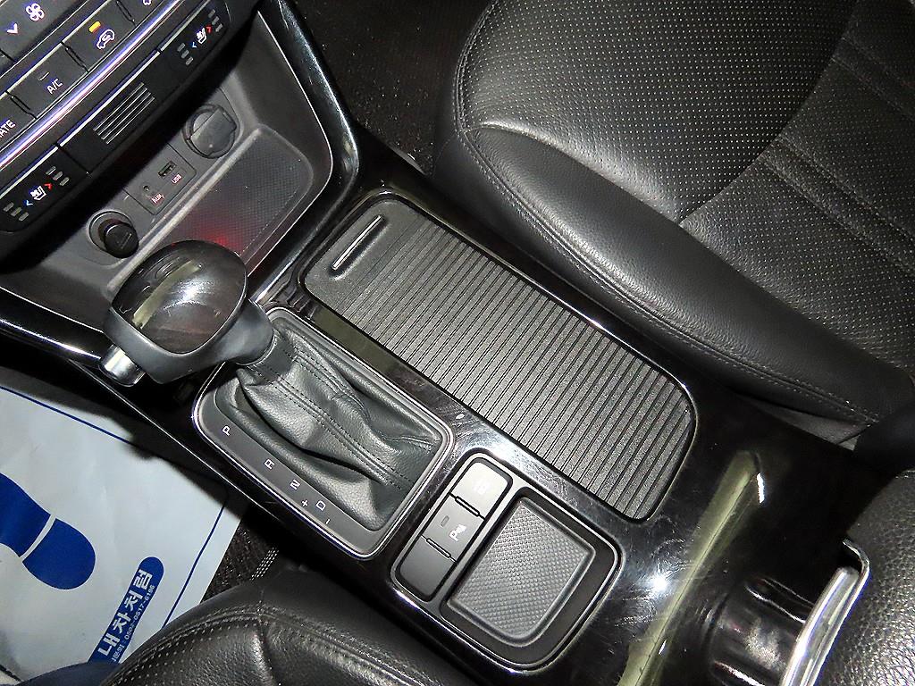 KIA Sorento - Vista 12