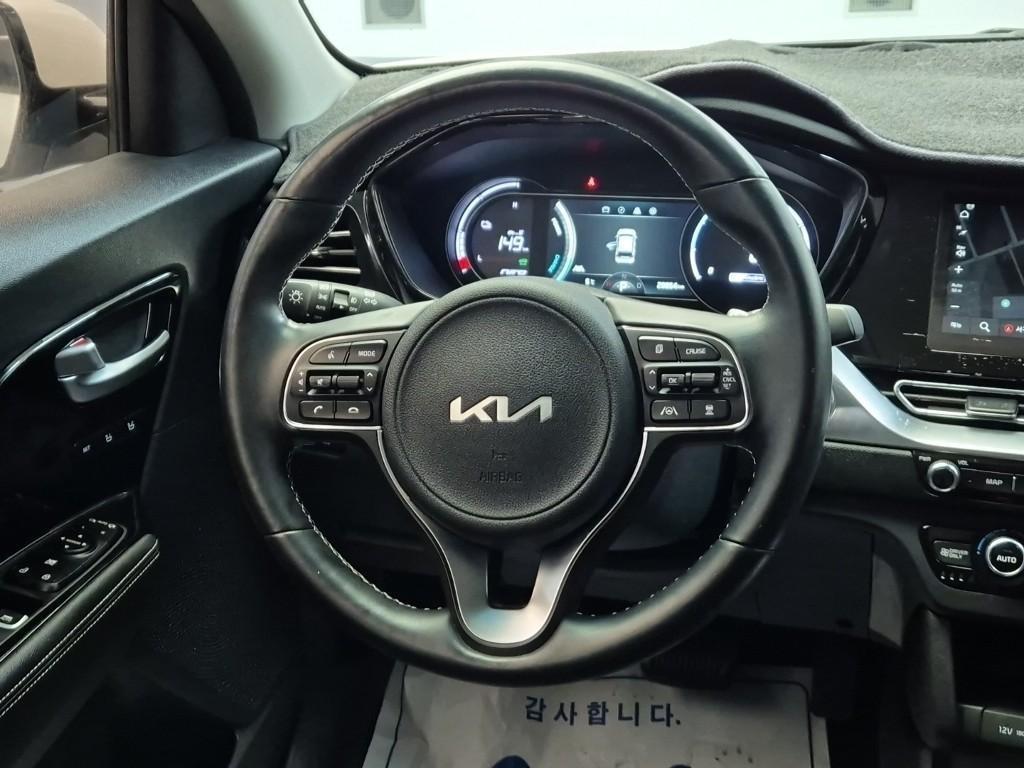 KIA Niro - Vista 9