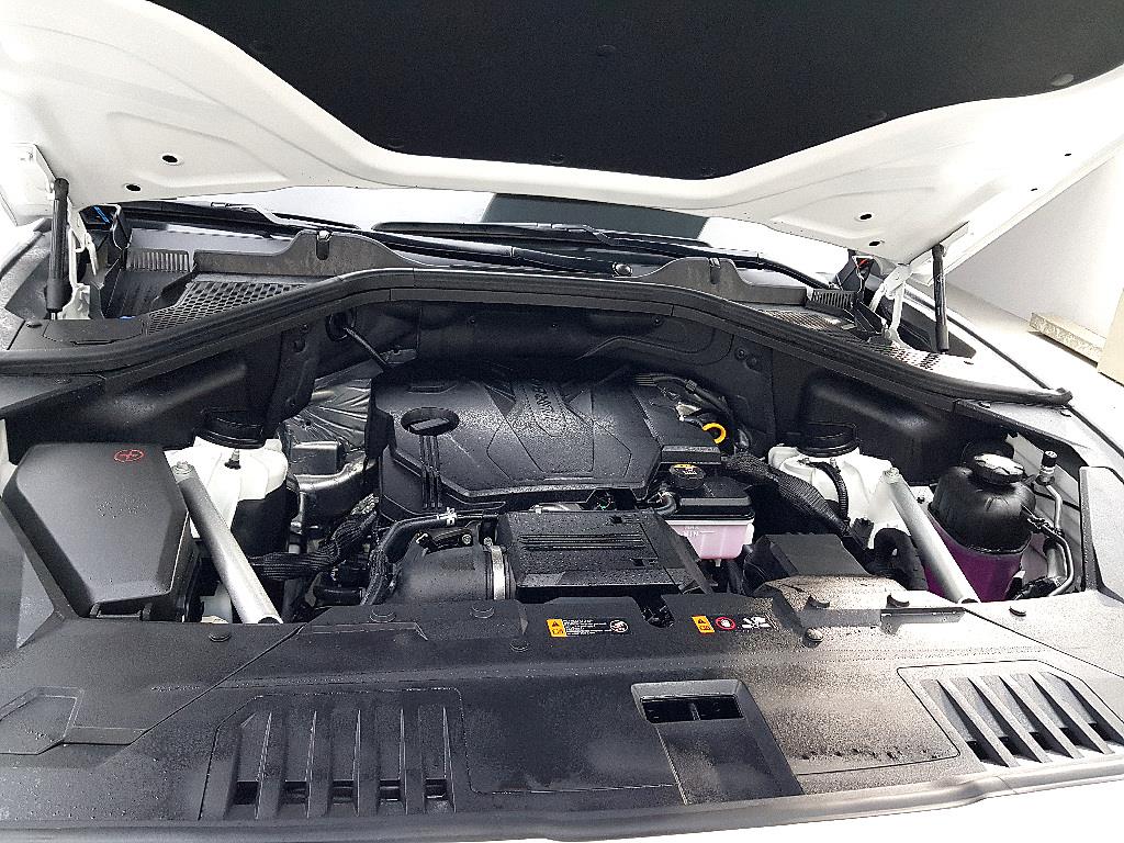 Genesis GV80 - Vista 6