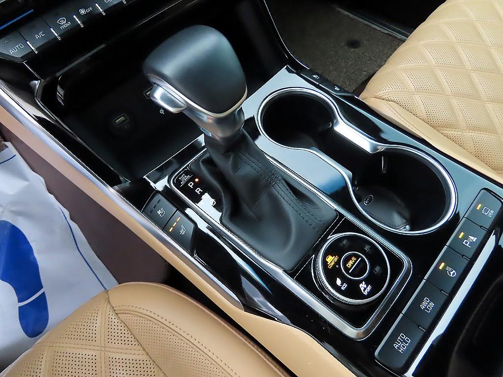 KIA Mohave - Vista 11