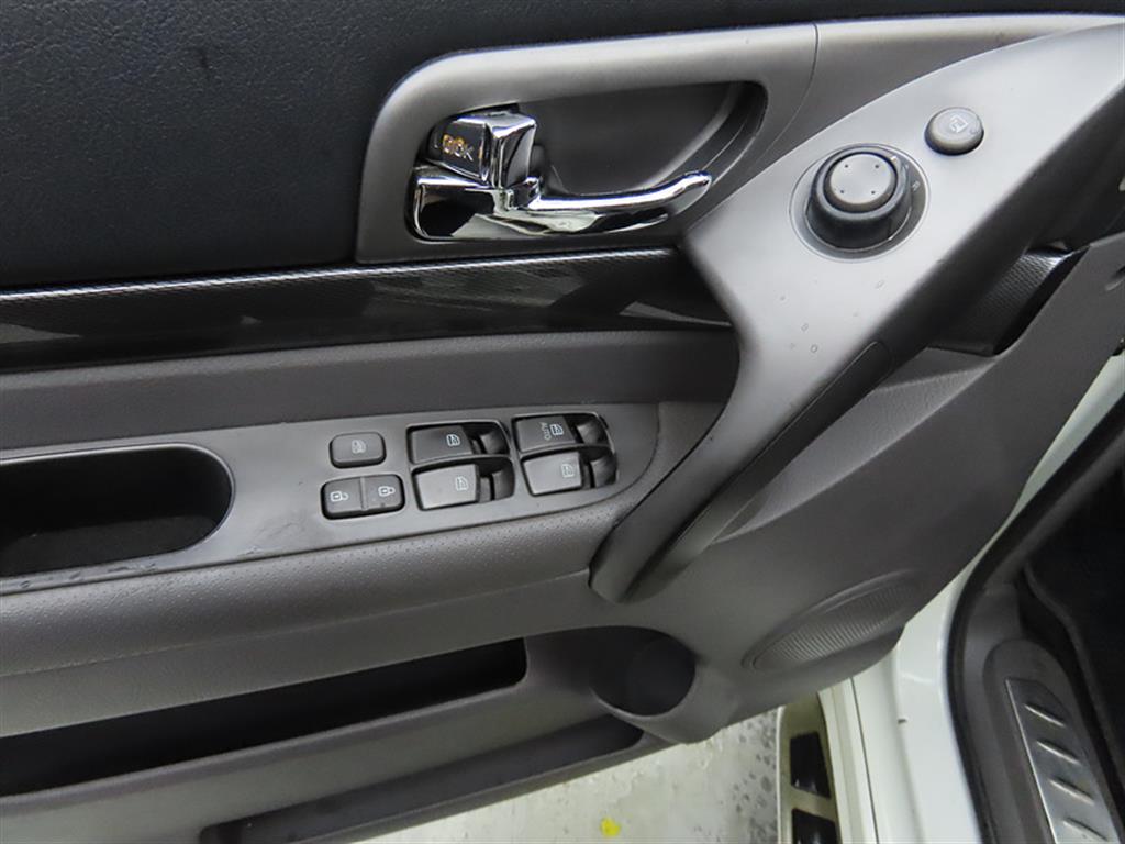 Ssangyong Korando - Vista 12