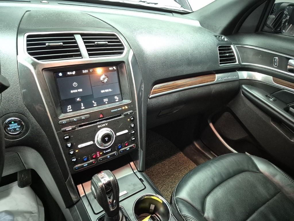 Ford Explorer 2018 Negro - Importación desde Corea - HF Imports Iquique - Foto 13