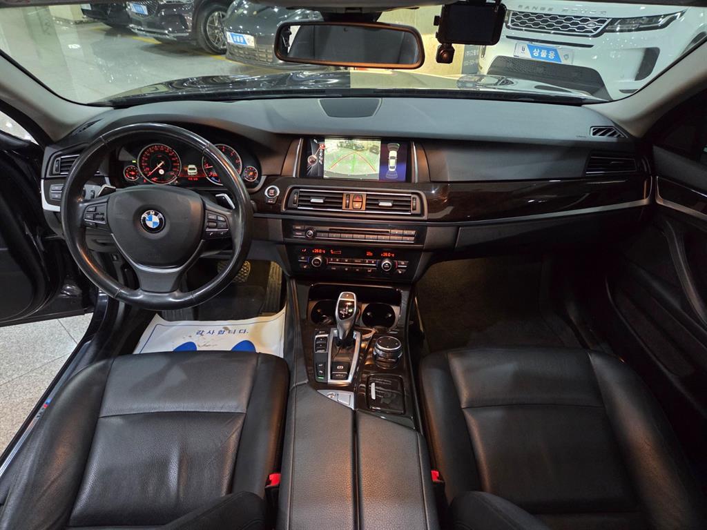 BMW 5 Series - Vista 8