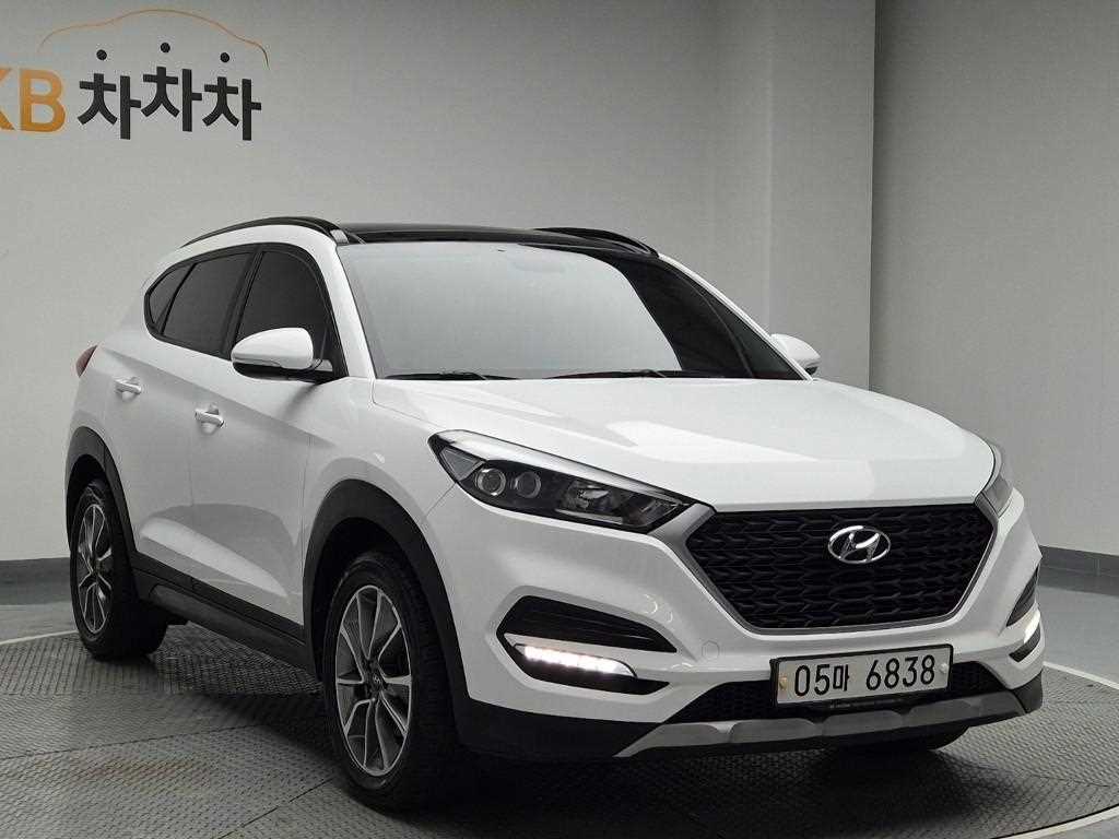 HYUNDAI Tucson - Vista 4