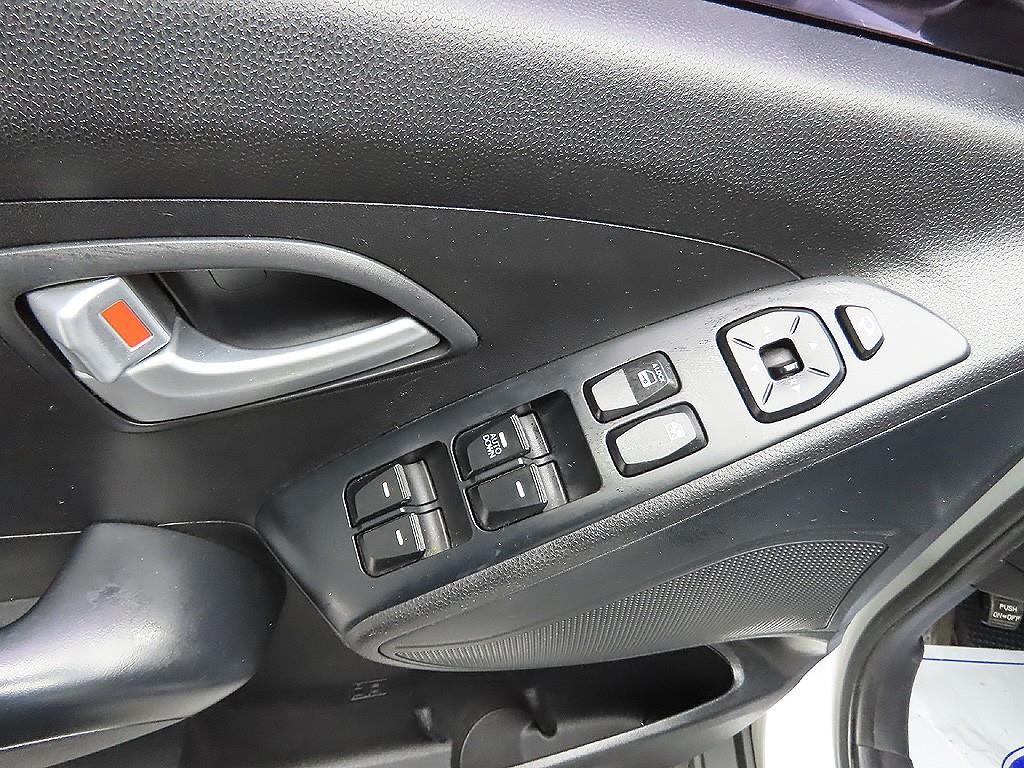 HYUNDAI Tucson 2015 Plateado - Importación desde Corea - HF Imports Iquique - Foto 13