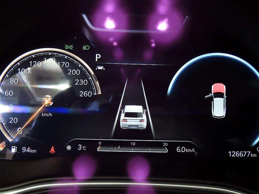 Genesis GV80 - Vista 9