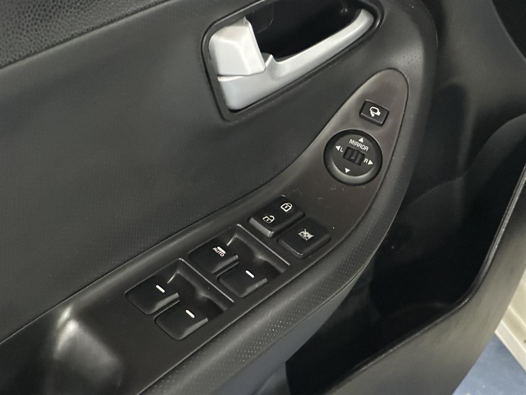 KIA Morning 2016 the color of pearl - Importación desde Corea - HF Imports Iquique - Foto 16