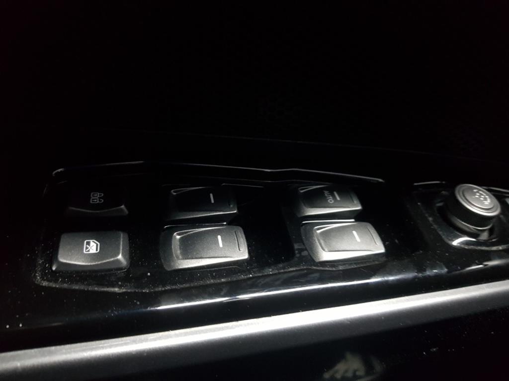 Ssangyong Tivoli - Vista 7