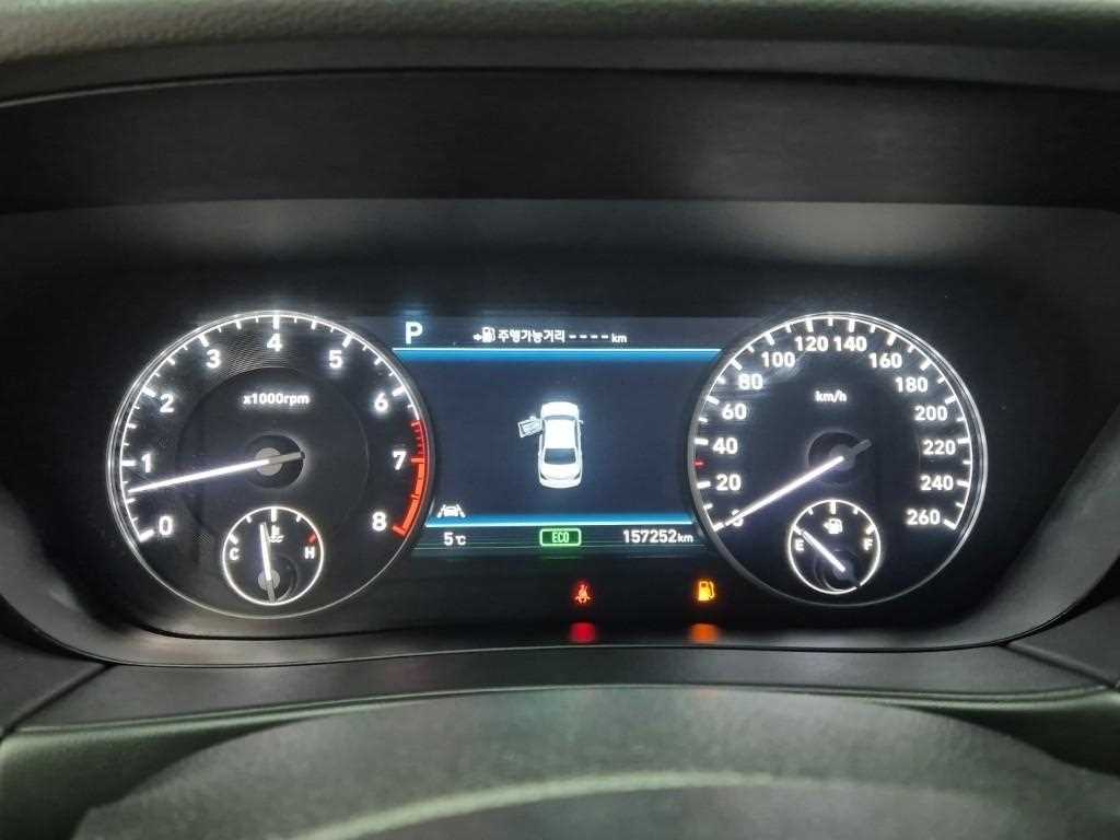 Genesis EQ900 - Vista 6