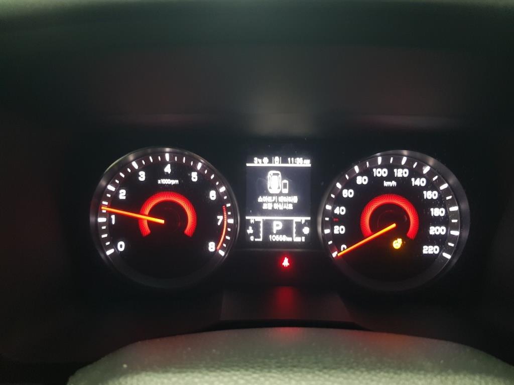 Ssangyong Tivoli - Vista 4