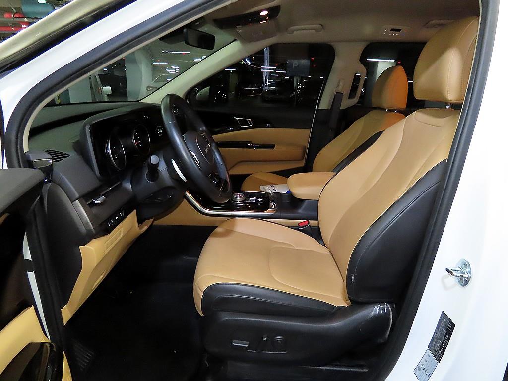 KIA Carnival - Vista 6