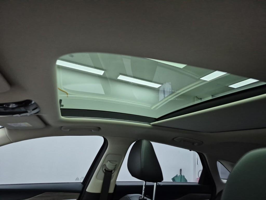 KIA K5 2023 Negro - Importación desde Corea - HF Imports Iquique - Foto 13