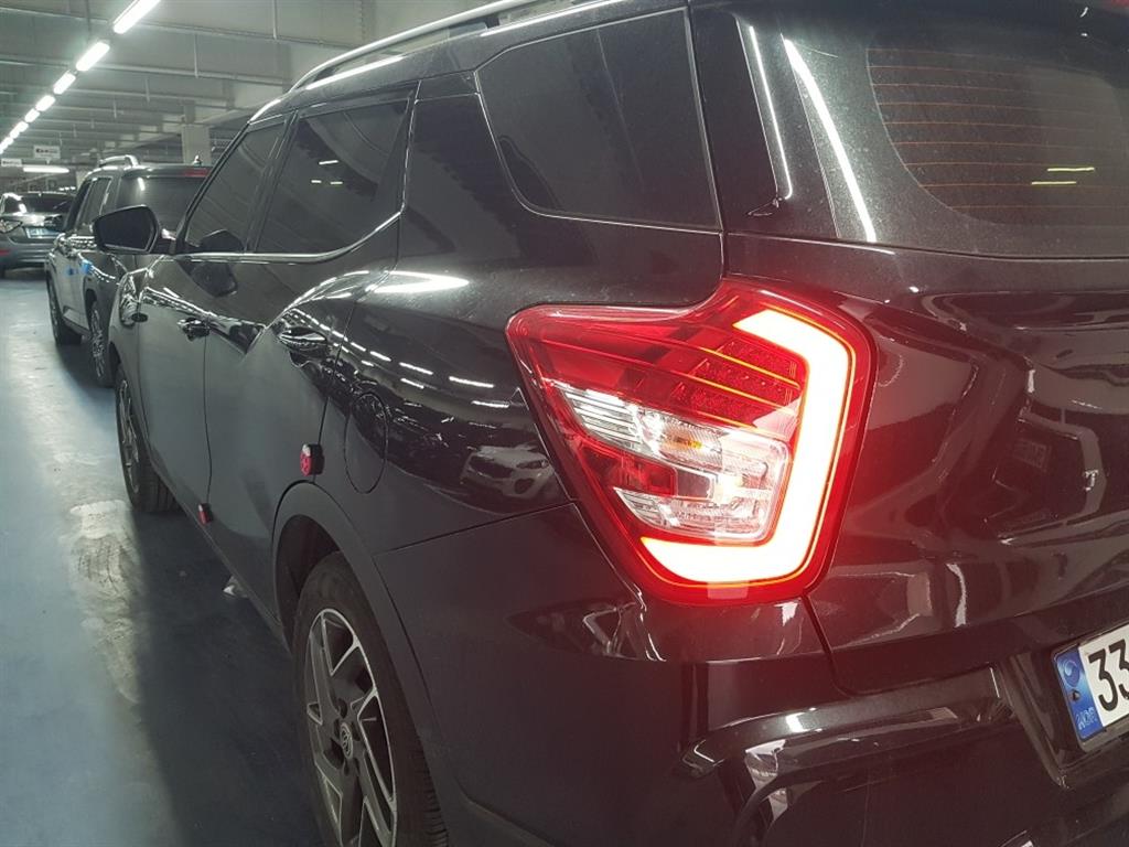 Ssangyong Tivoli - Vista 10