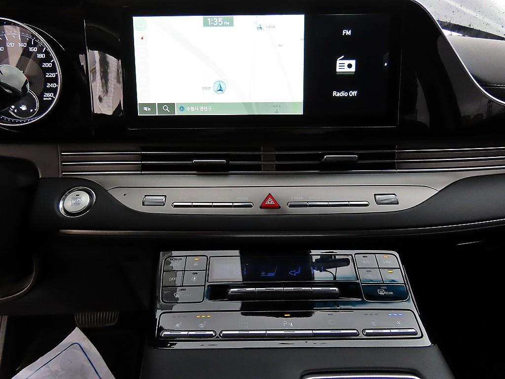 HYUNDAI Grandeur - Vista 12