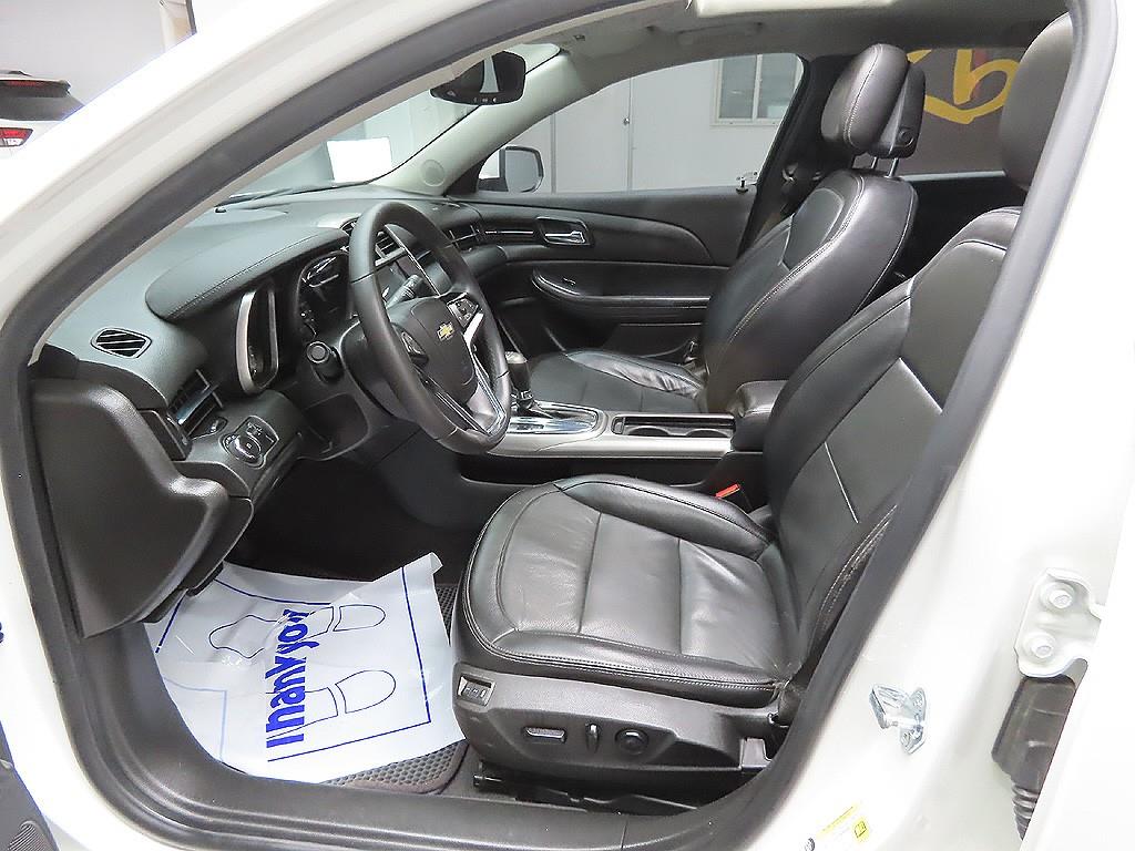 Chevrolet Malibu 2016 Blanco - Importación desde Corea - HF Imports Iquique - Foto 10