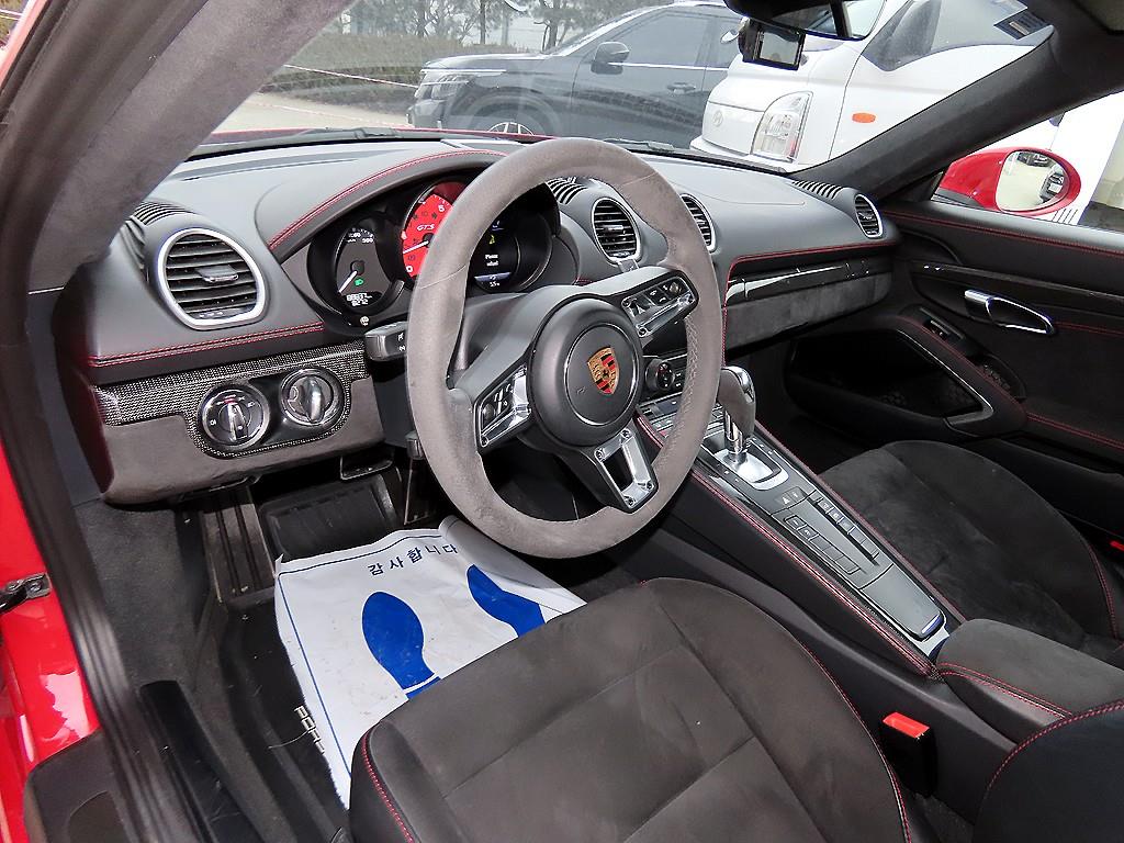 Porsche 718 - Vista 6