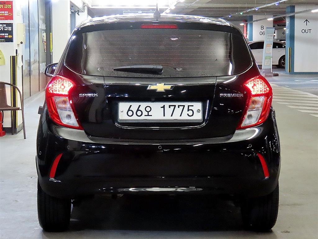 Chevrolet Spark - Vista 5