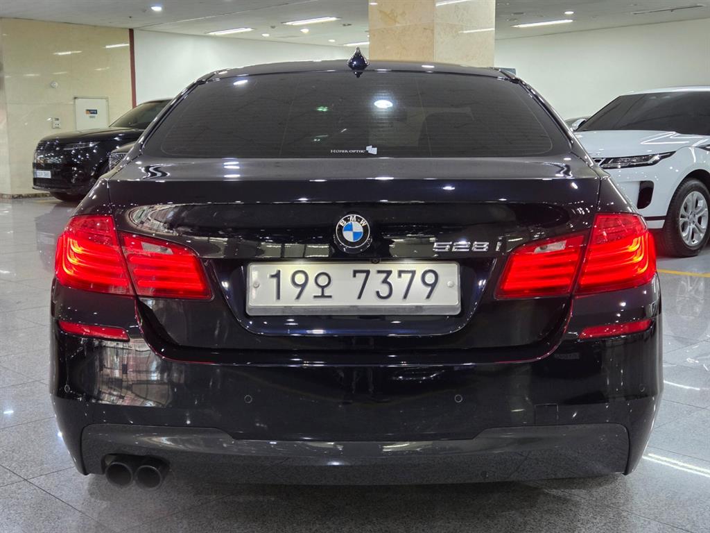 BMW 5 Series - Vista 4