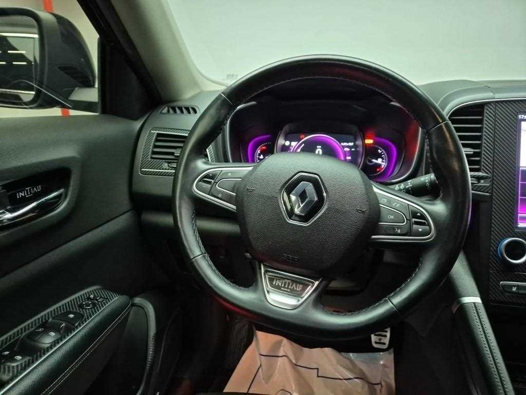 SAMSUNG QM6 - Vista 9