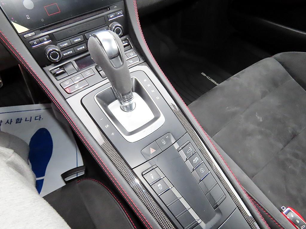 Porsche 718 - Vista 9