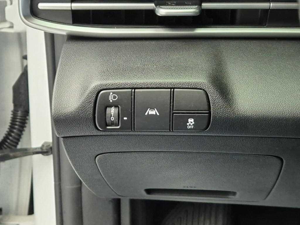 HYUNDAI Avante 2023 Blanco - Importación desde Corea - HF Imports Iquique - Foto 17