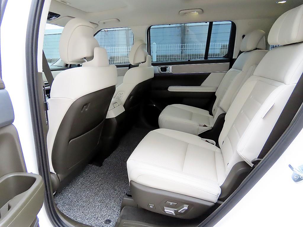 HYUNDAI Santa Fe - Vista 6