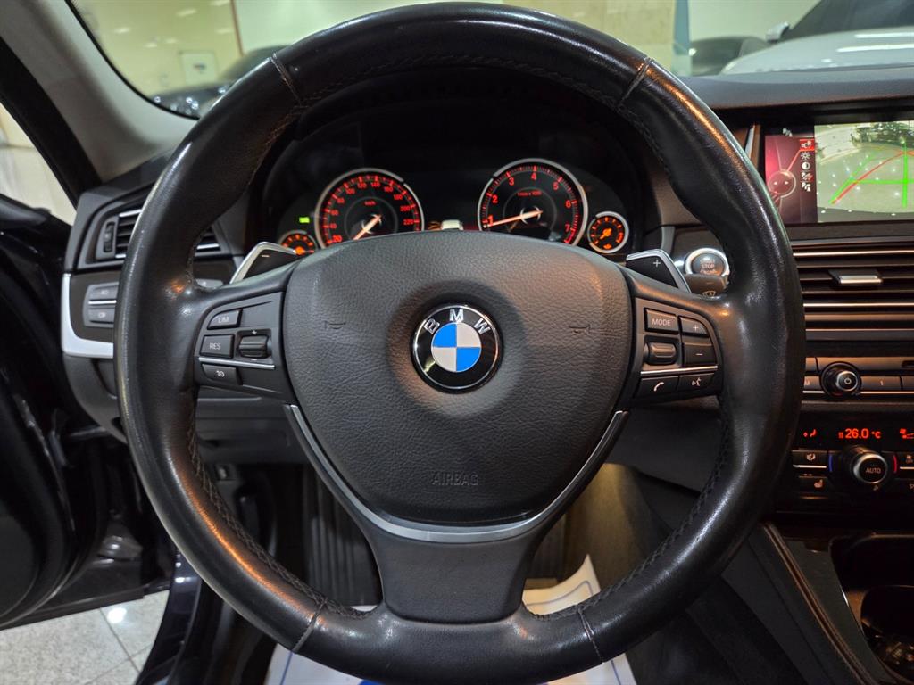 BMW 5 Series - Vista 9