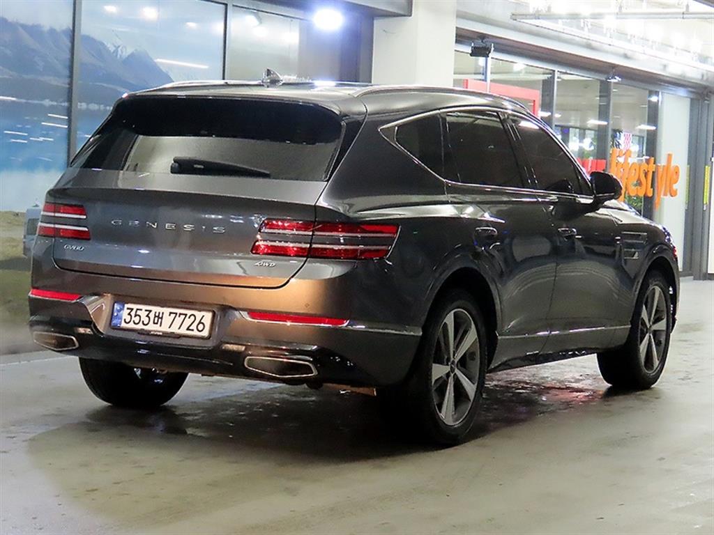 Genesis GV80 - Vista 4