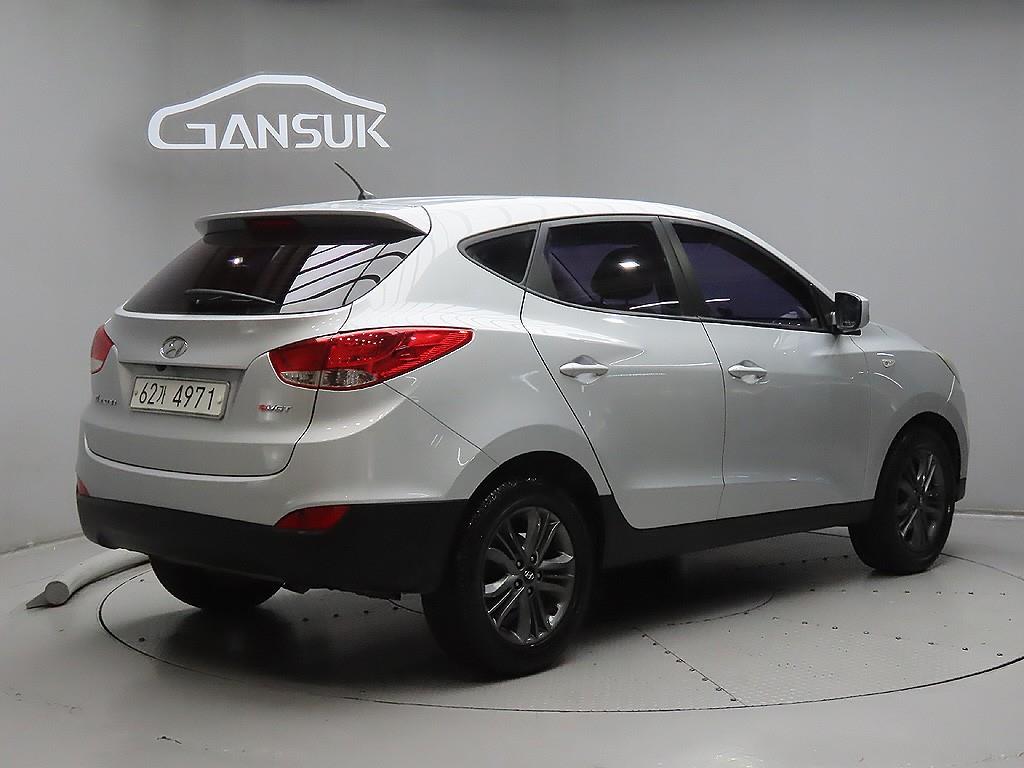 HYUNDAI Tucson - Vista 7