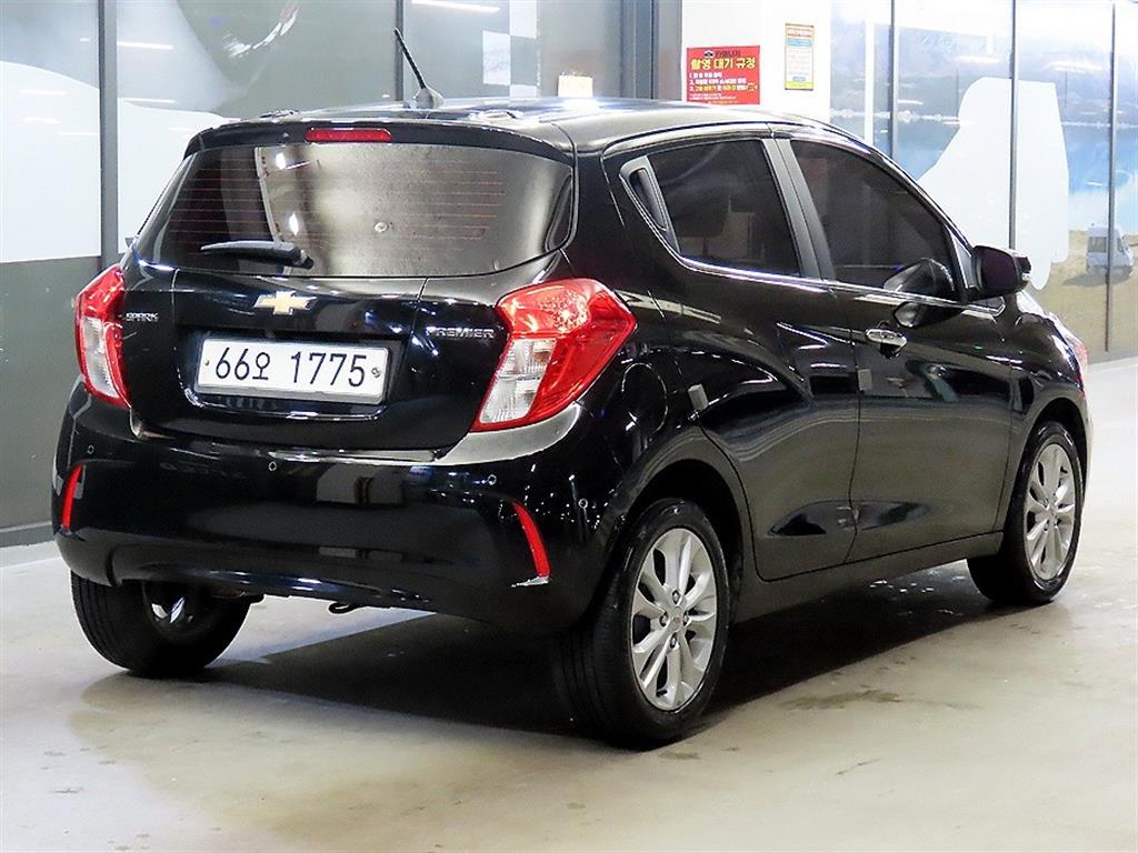 Chevrolet Spark - Vista 4