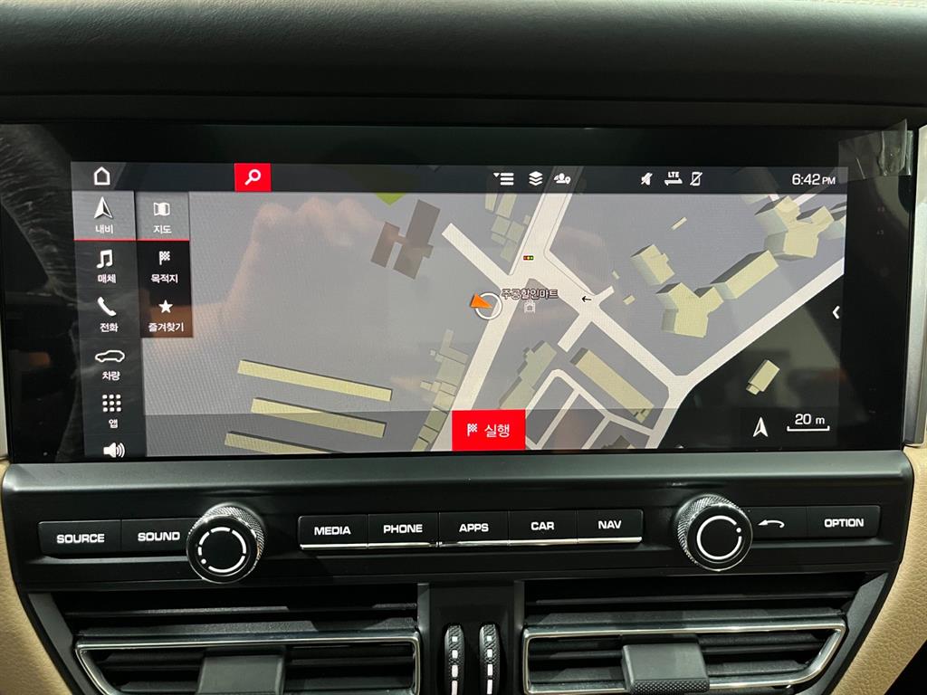 Porsche Macan - Vista 9