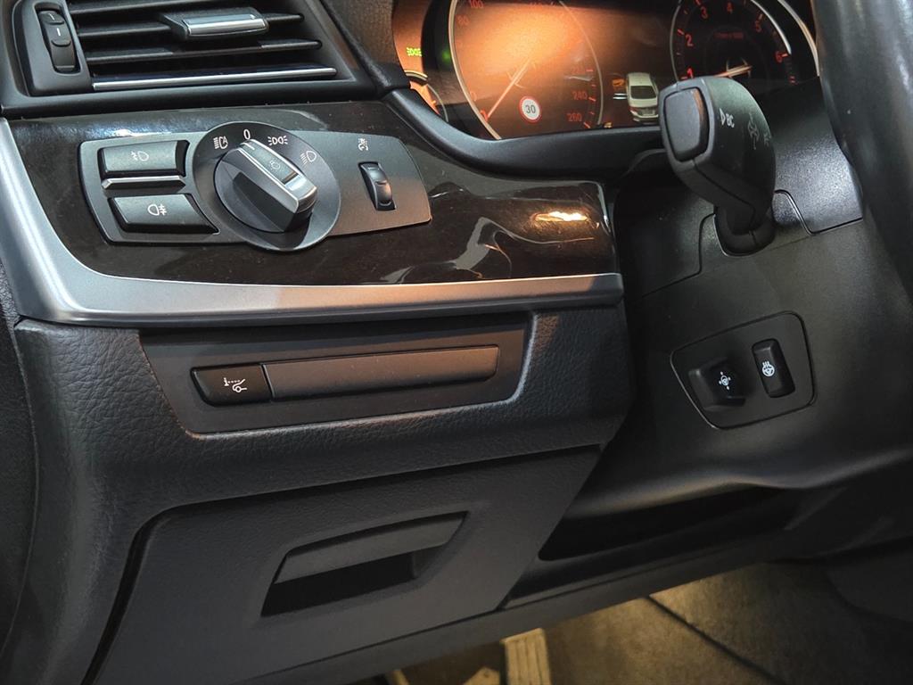 BMW 5 Series 2016 Azul - Importación desde Corea - HF Imports Iquique - Foto 14