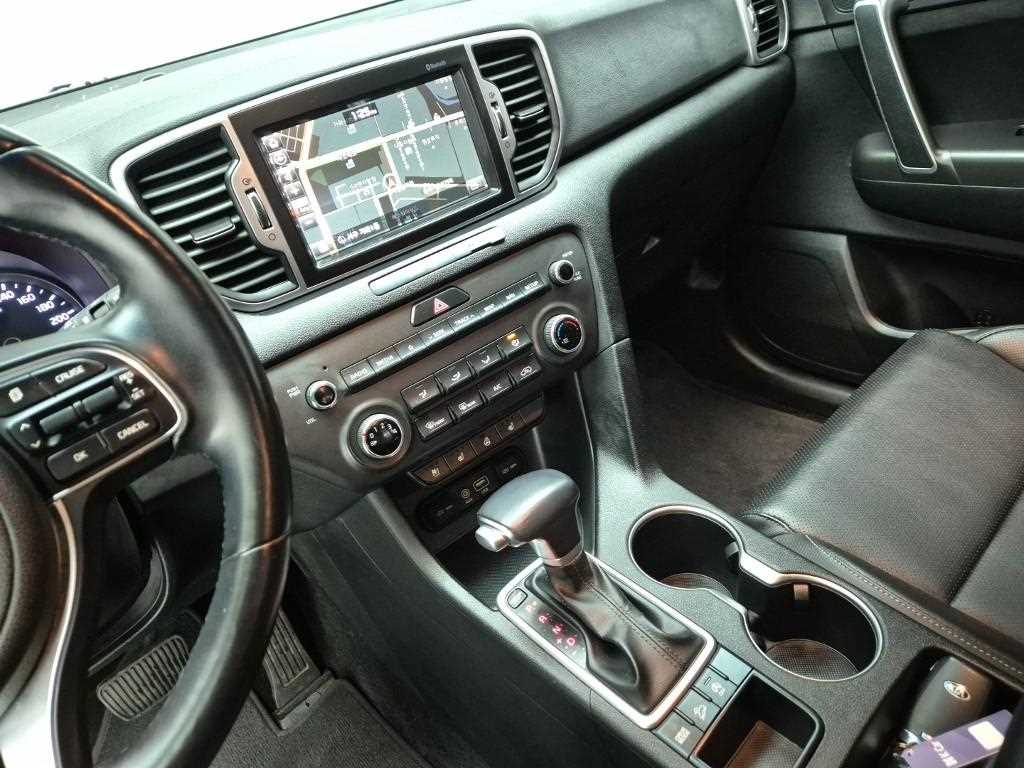 KIA Sportage - Vista 10