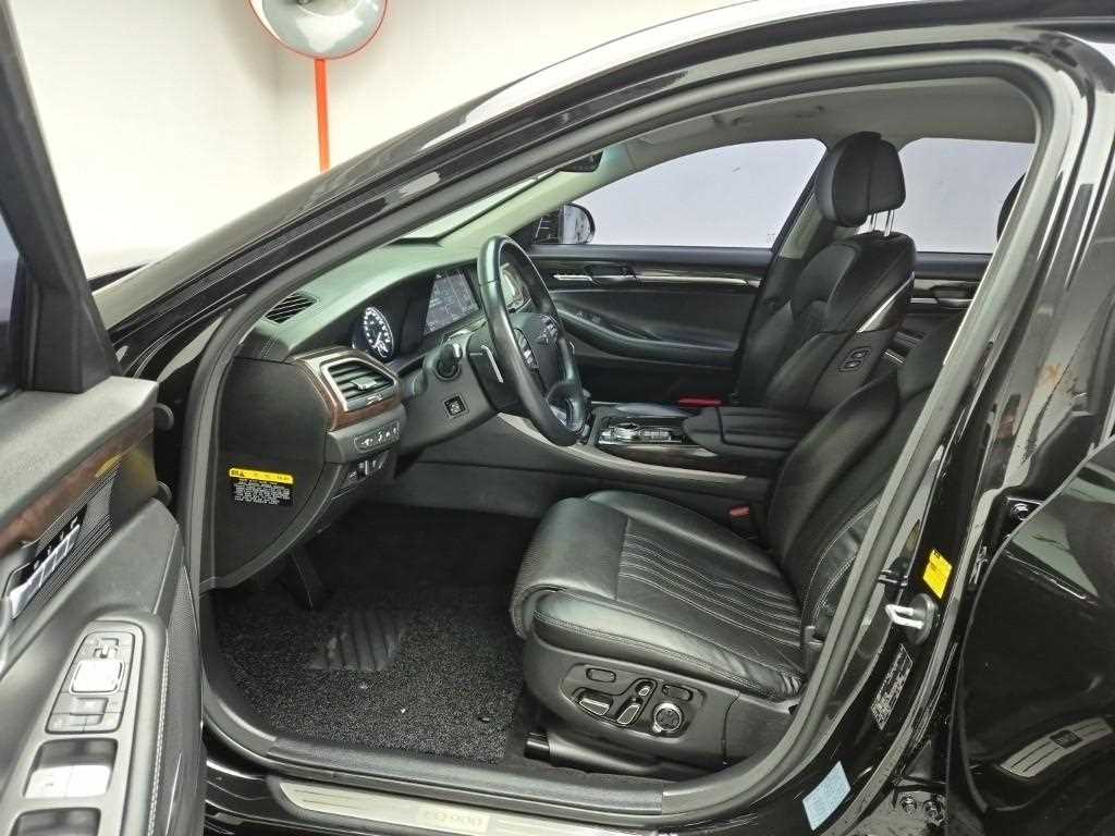 Genesis EQ900 - Vista 11