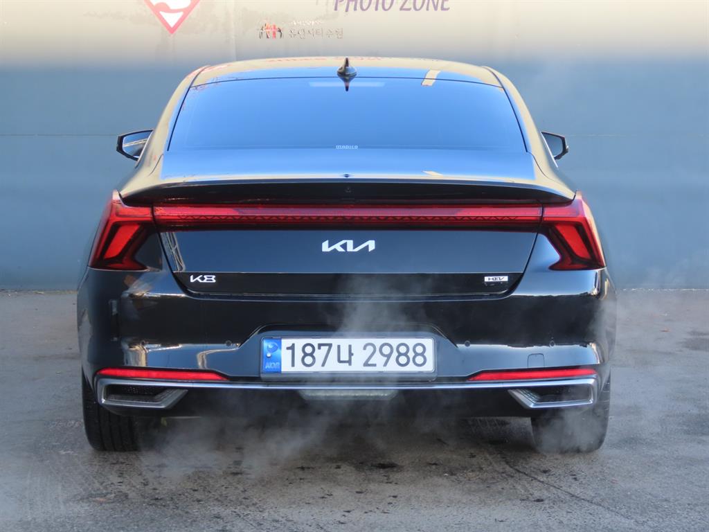 KIA K8 - Vista 7