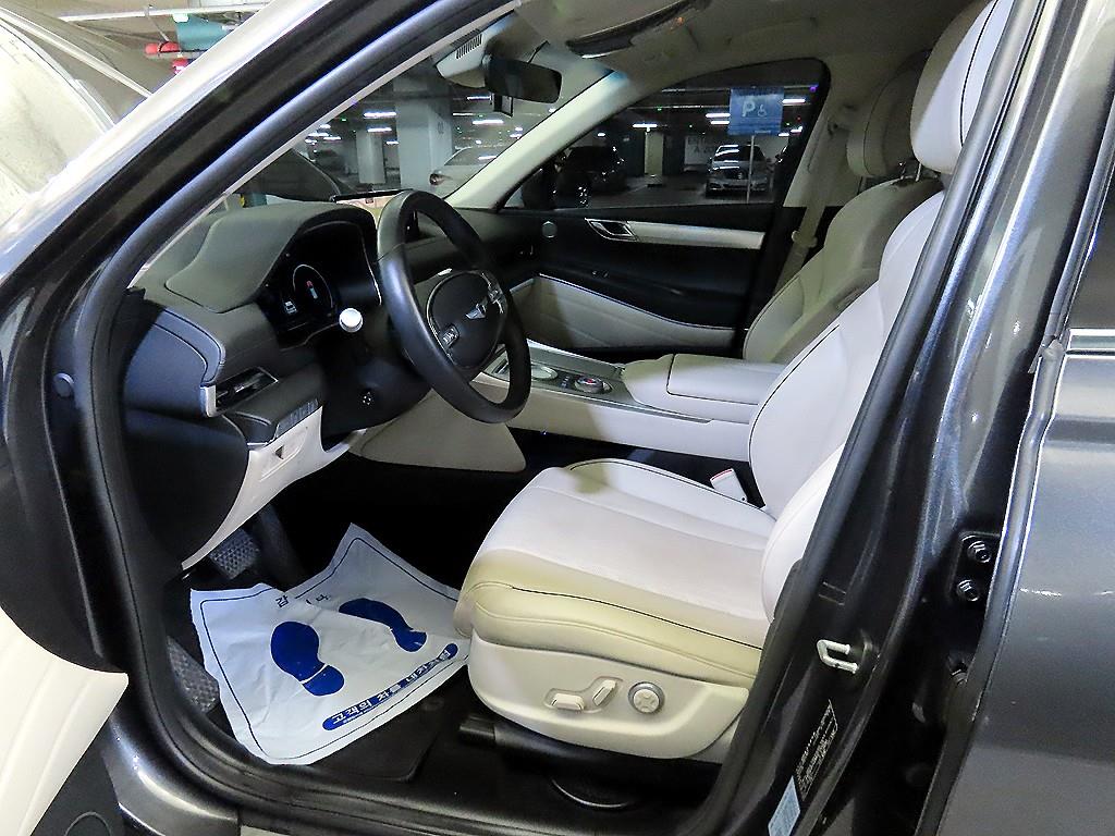 Genesis GV80 - Vista 6