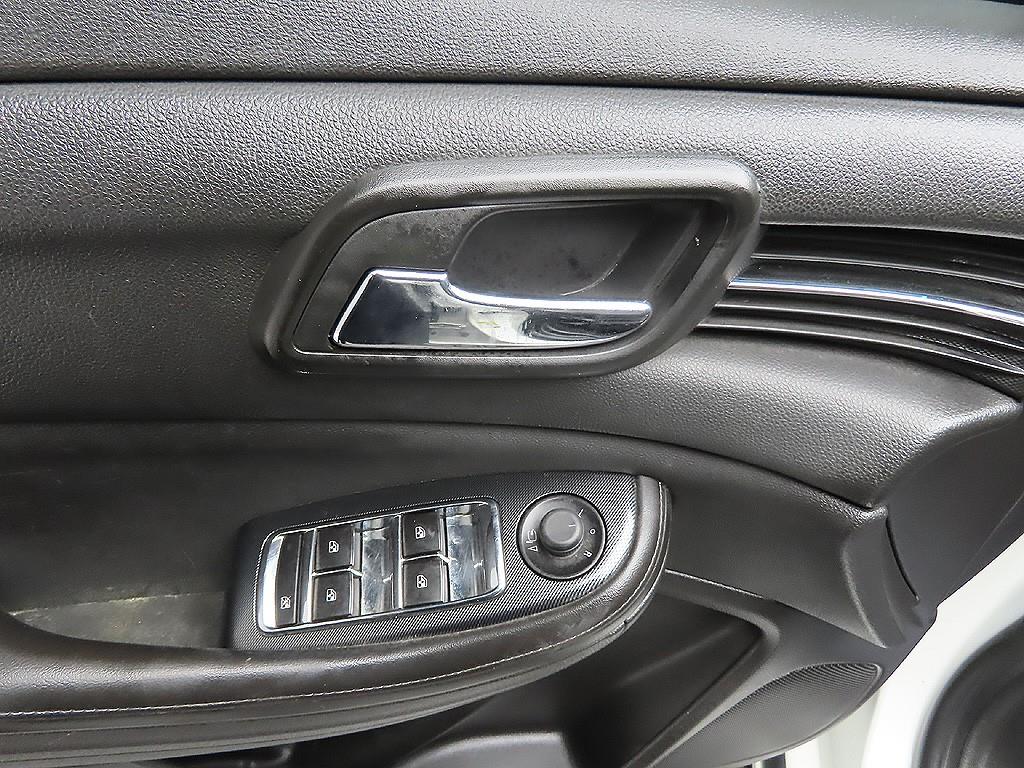 Chevrolet Malibu 2016 Blanco - Importación desde Corea - HF Imports Iquique - Foto 11