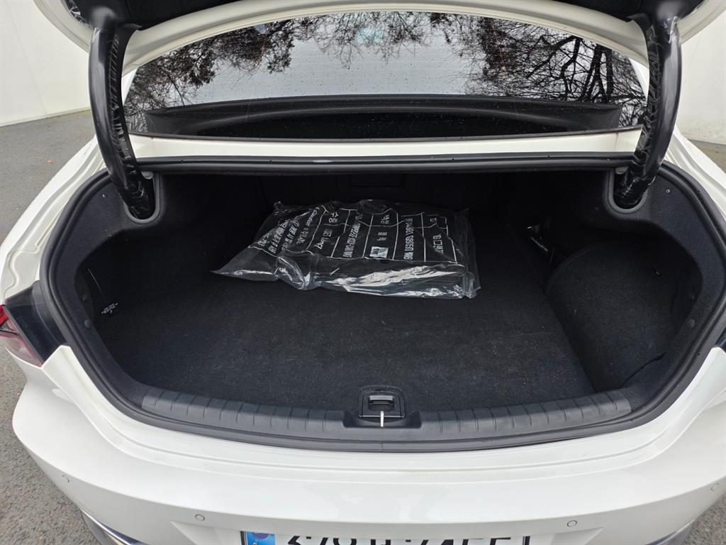 HYUNDAI Grandeur 2022 Blanco - Importación desde Corea - HF Imports Iquique - Foto 18