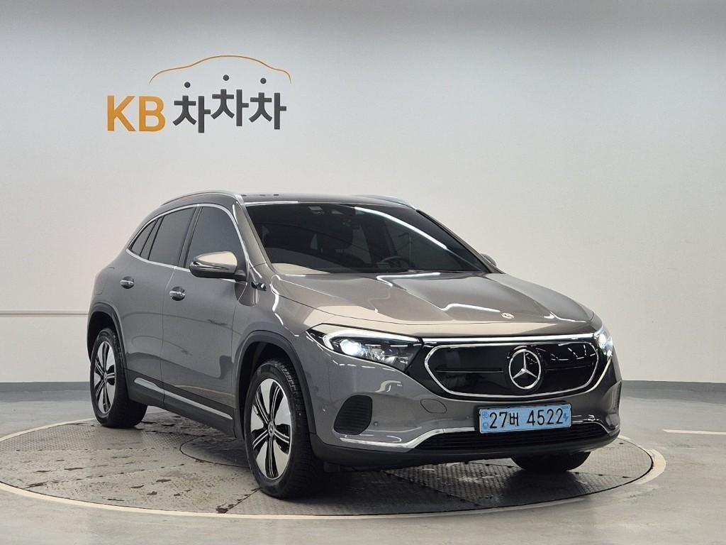 Mercedes Benz EQA - Vista 4