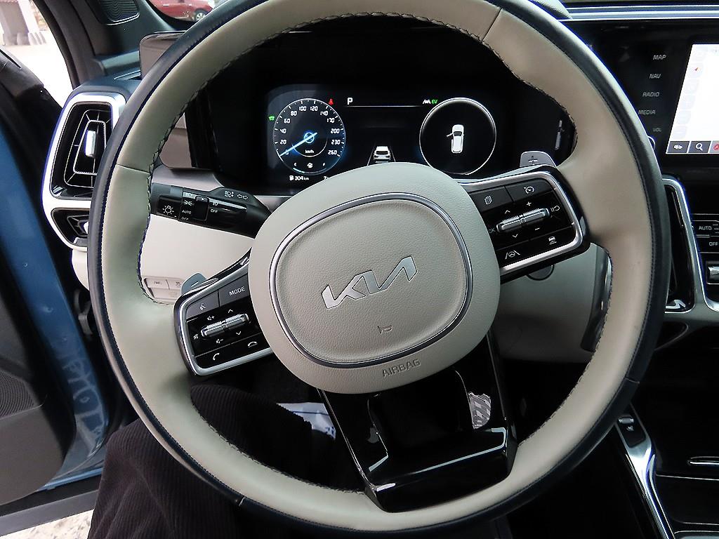 KIA Sorento - Vista 8