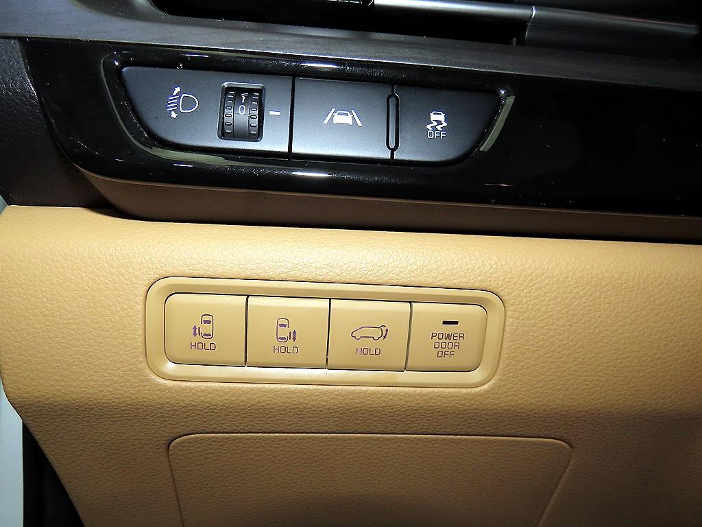 KIA Carnival 2023 - Importación desde Corea - HF Imports Iquique - Foto 14