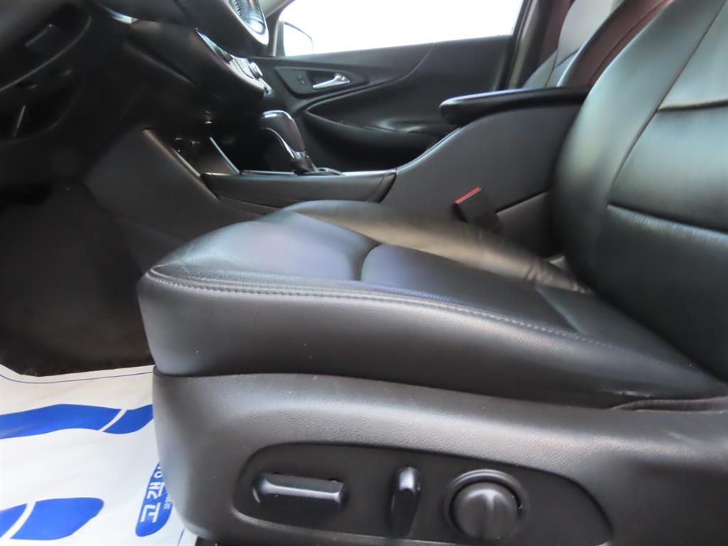 Chevrolet Malibu - Vista 11