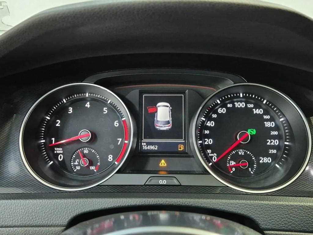 Volkswagen Golf - Vista 6