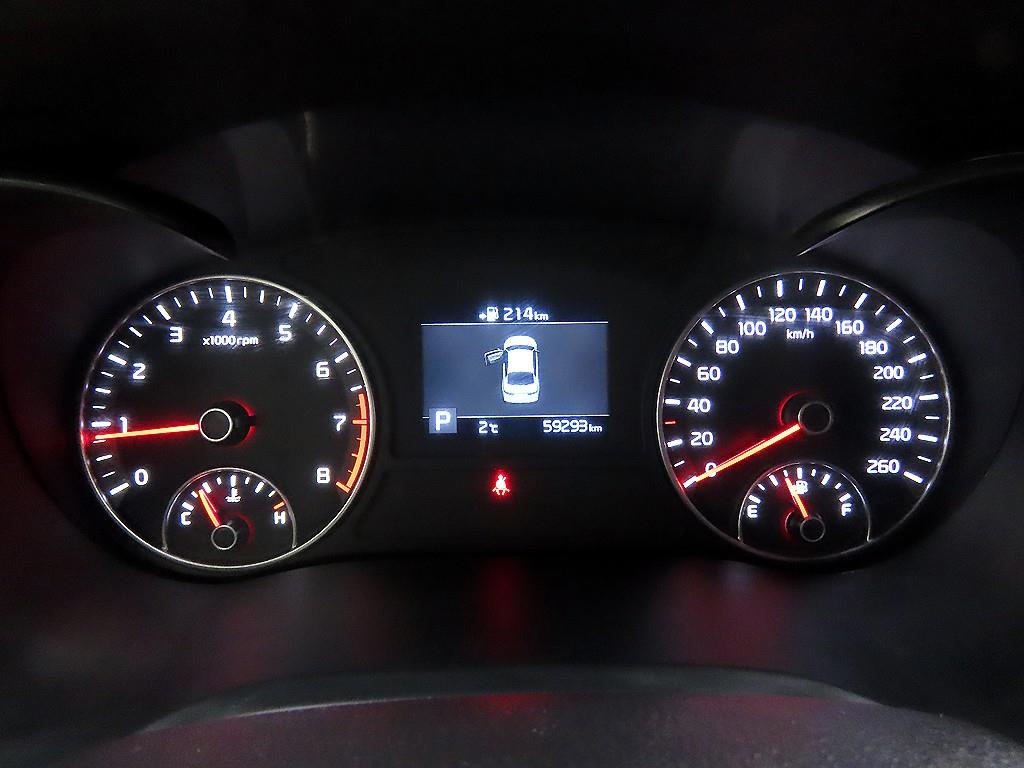 KIA K5 - Vista 9