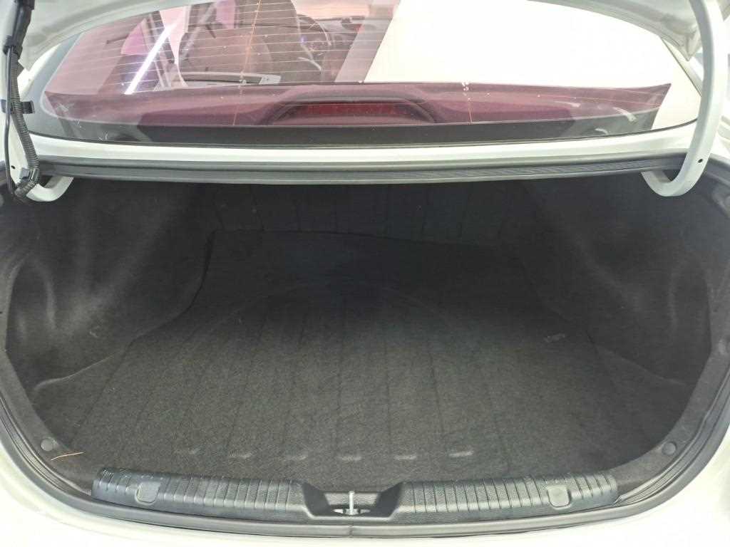 KIA K3 2015 Blanco - Importación desde Corea - HF Imports Iquique - Foto 18