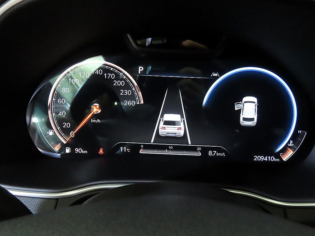 Genesis GV80 - Vista 9