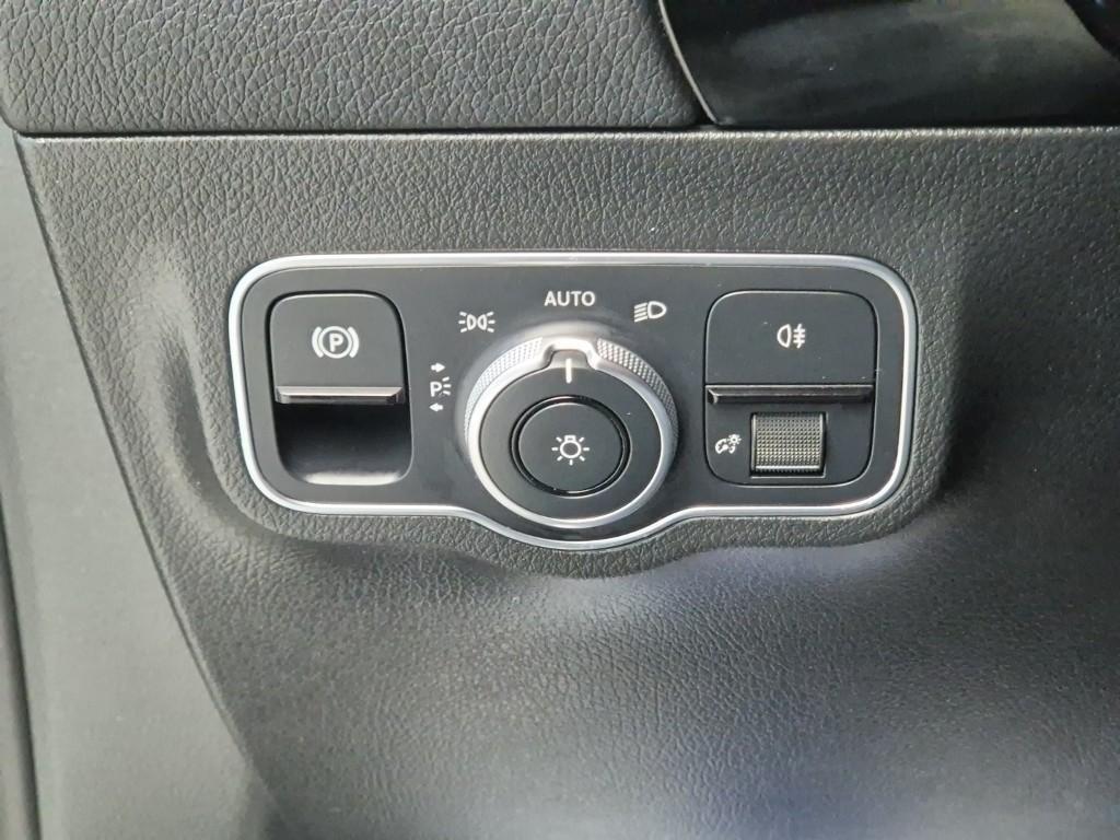 Mercedes Benz EQA 2021 Gris - Importación desde Corea - HF Imports Iquique - Foto 17