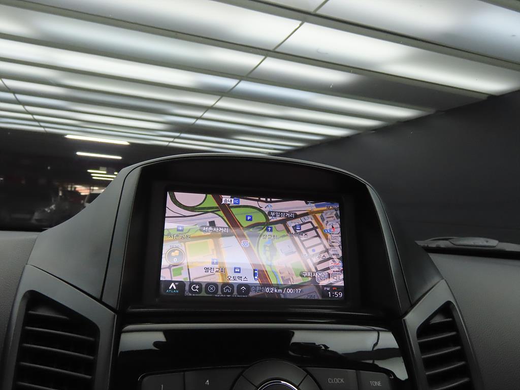 Chevrolet Orlando 2015 Blanco - Importación desde Corea - HF Imports Iquique - Foto 13